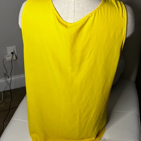 Tacera Yellow Lace Detail Tank Top - Picture 3 of 4